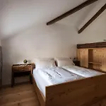 公寓 Ansitz Thierburg 梅拉诺