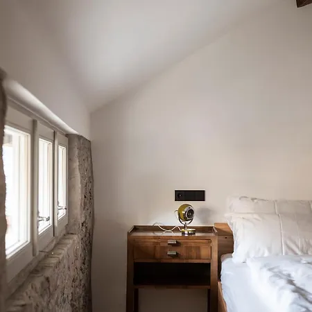 Ansitz Thierburg * Merano