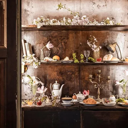 Ansitz Thierburg Апартаменты Мерано