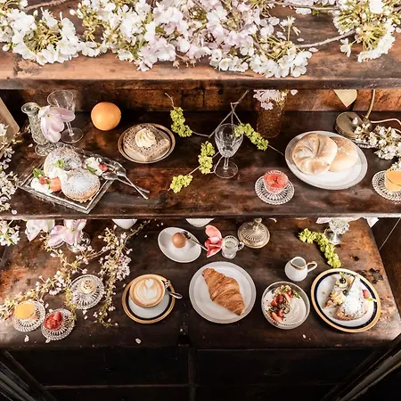 Ansitz Thierburg Апартаменты Мерано