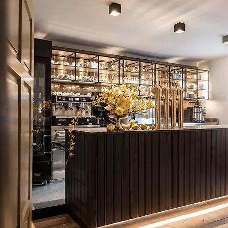 Ansitz Thierburg Апартаменты *