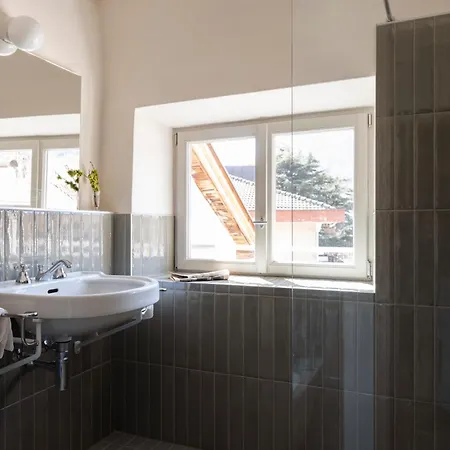 Ansitz Thierburg Merano