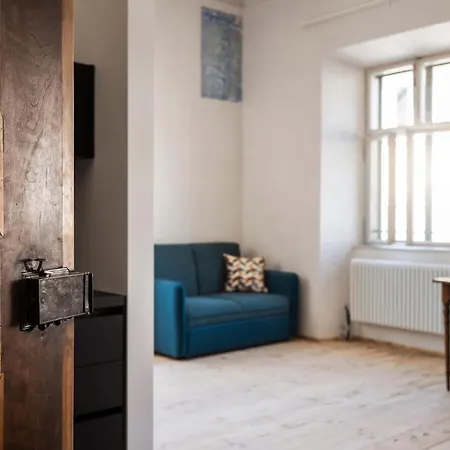 Ansitz Thierburg Апартаменты Мерано