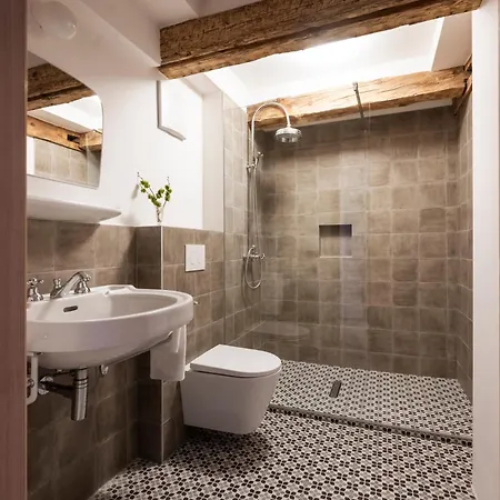 아파트 Ansitz Thierburg 메라노