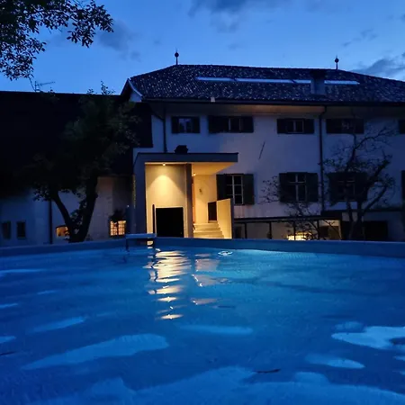 Апартаменты Ansitz Thierburg