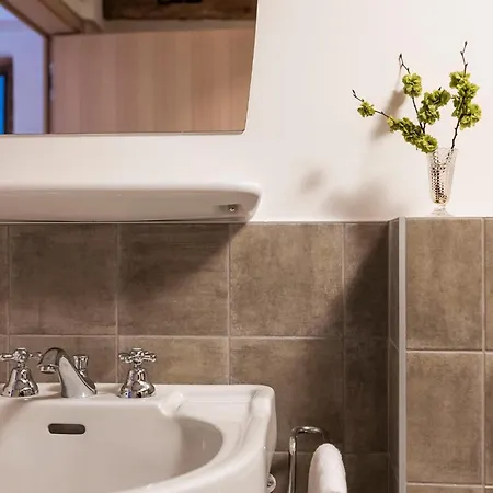 아파트 Ansitz Thierburg *