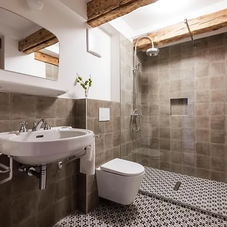 아파트 Ansitz Thierburg