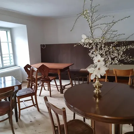 Ansitz Thierburg Merano