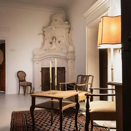 Ansitz Thierburg アパート *