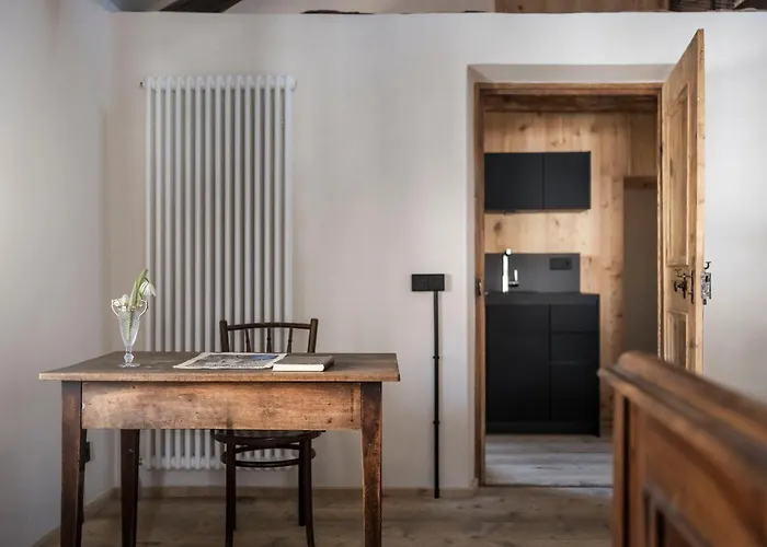 Ansitz Thierburg * Meran