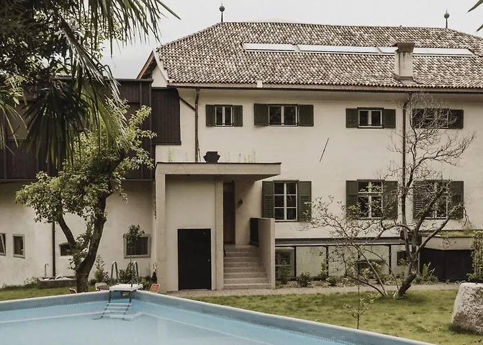 Ansitz Thierburg * Merano